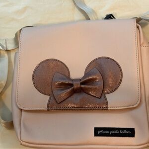 Petunia Pickle Bottom